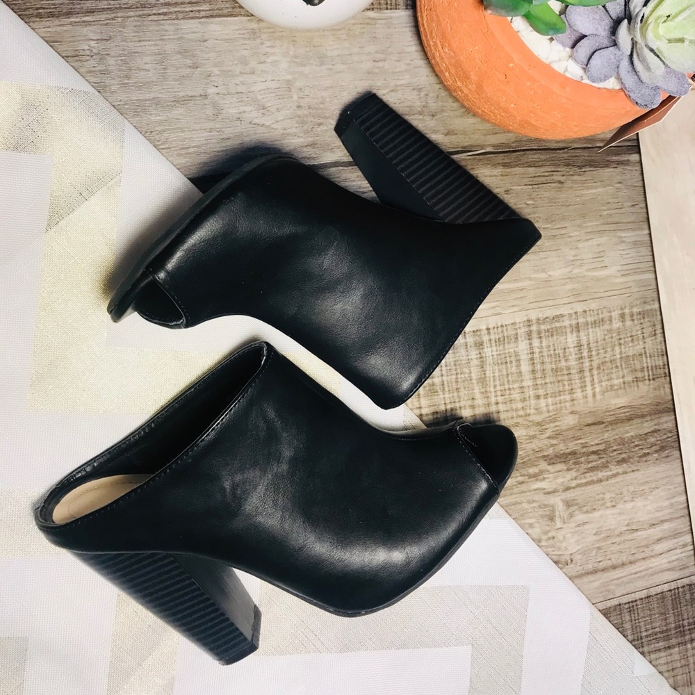 Open toed heels